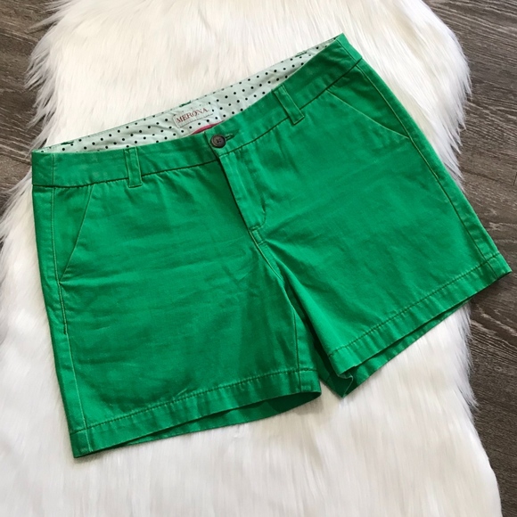 Merona Pants - 🍒 MERONA Green Short Shorts Size 6  Women's